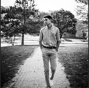 Meet your Posher, Jonathan